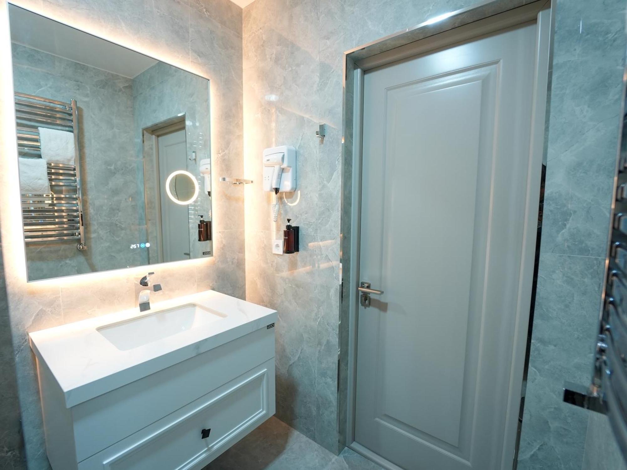 Avant Express Hotel Pool&Spa Taşkent Dış mekan fotoğraf